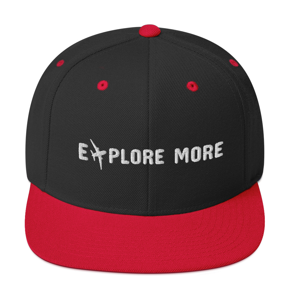 classic-snapback-black-red-5fe09fd2979d1.jpg